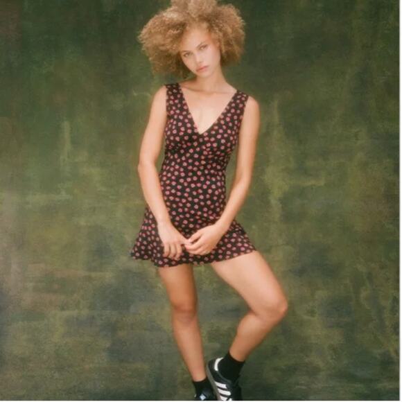 EUC $220 Realisation Par Isabelli Silk Mini Dress in Rosalita Floral | XXS - Picture 5 of 9